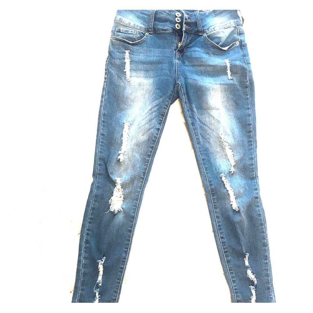 High rise curvy ripped jeans